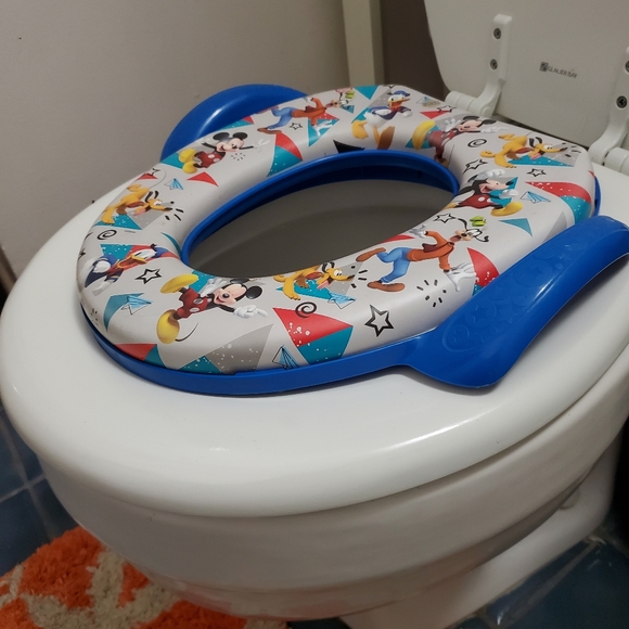 Disney Bath, Skin & Hair Mickey Mouse Potty Training Seat With Hook